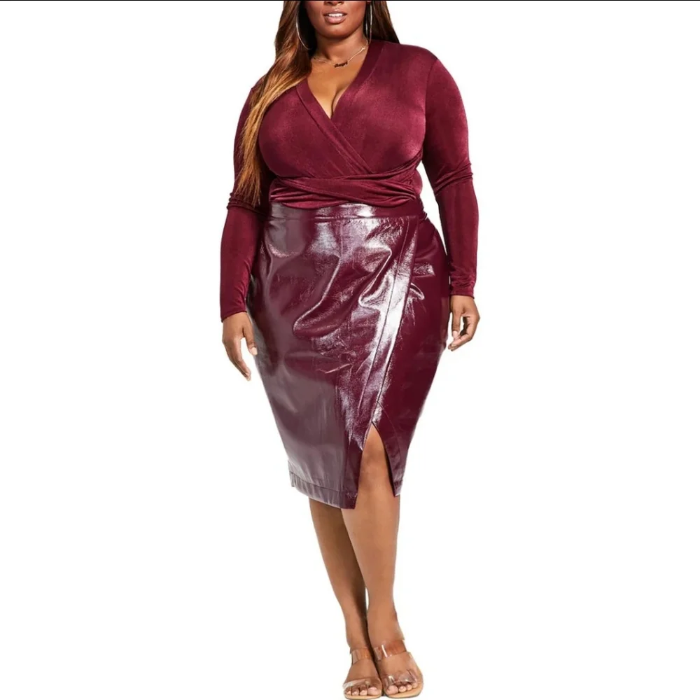NWT Nina Parker Faux Leather Skirt Purple Size 20W Sexy 2948-Q